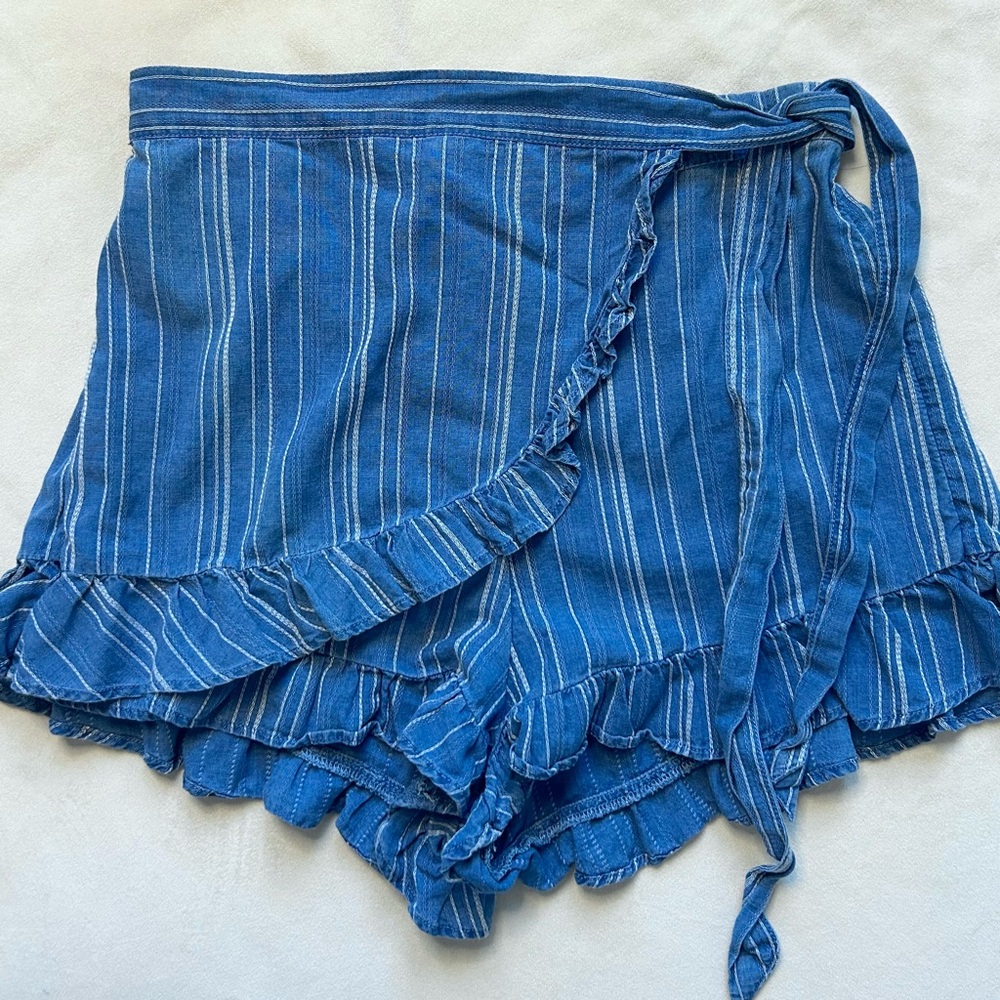 Wrap shorts - Picture 3 of 6